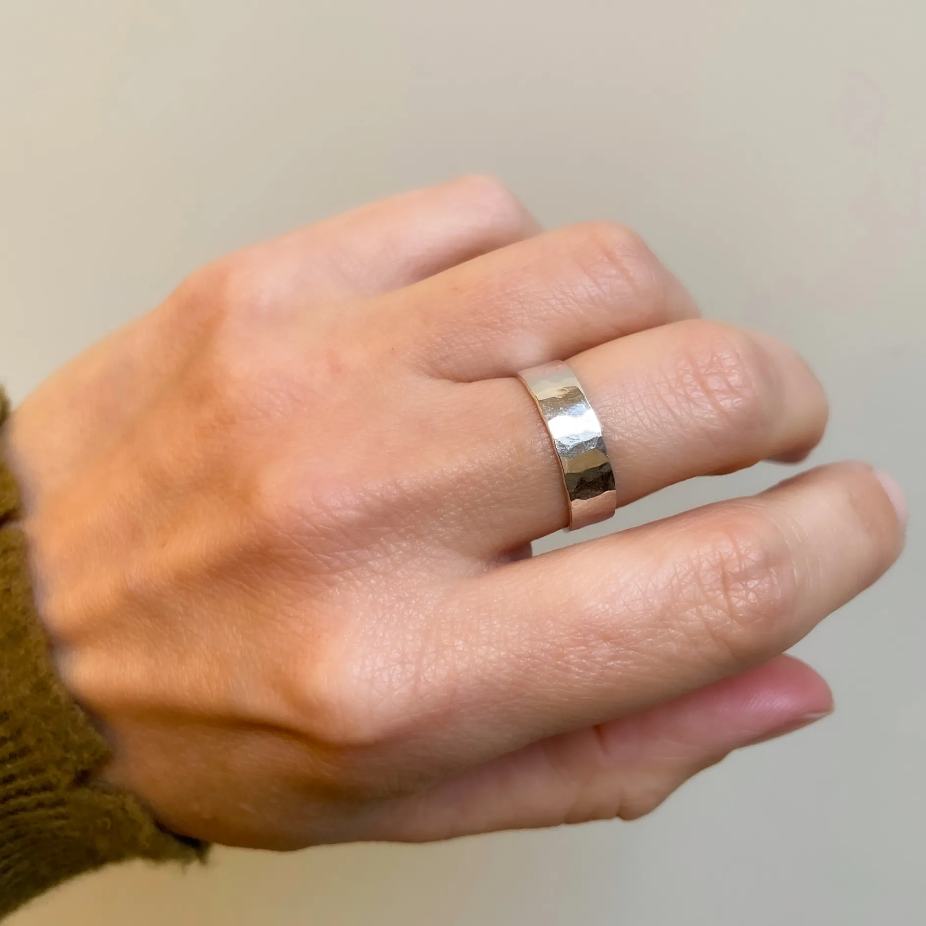 B2B Ring Robin of Loxley