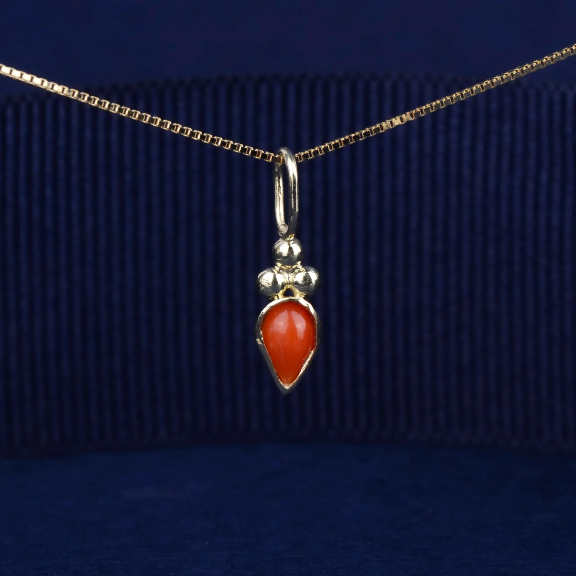 Hanger 14k amour