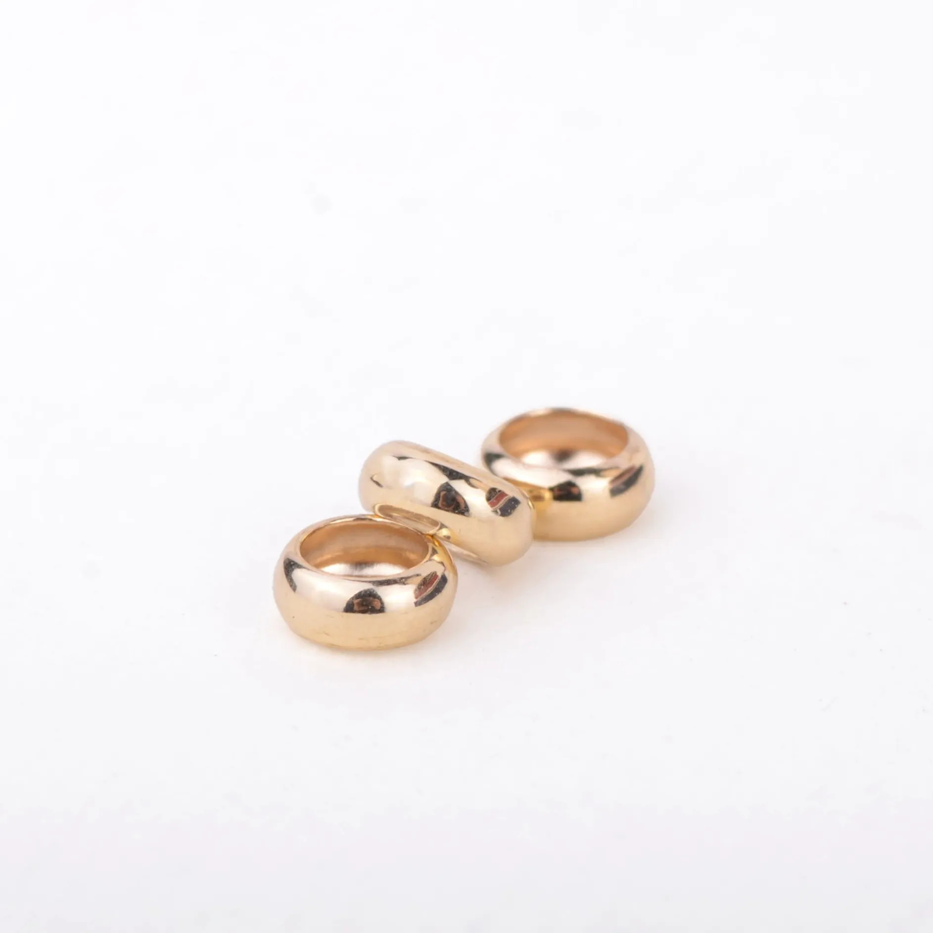 Hanger 14k doll's charm