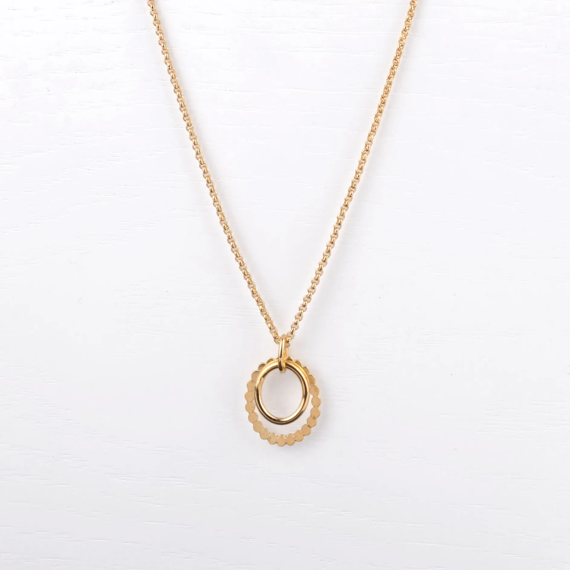 Ketting la traviata