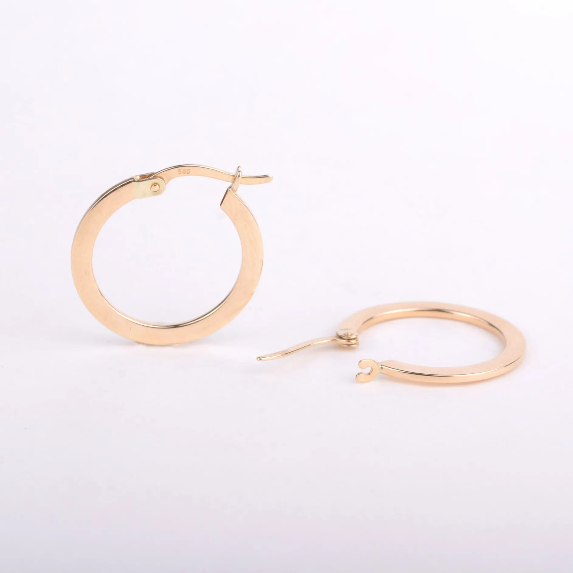 Oorbellen 14k whoopi!