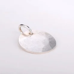 Pendant round