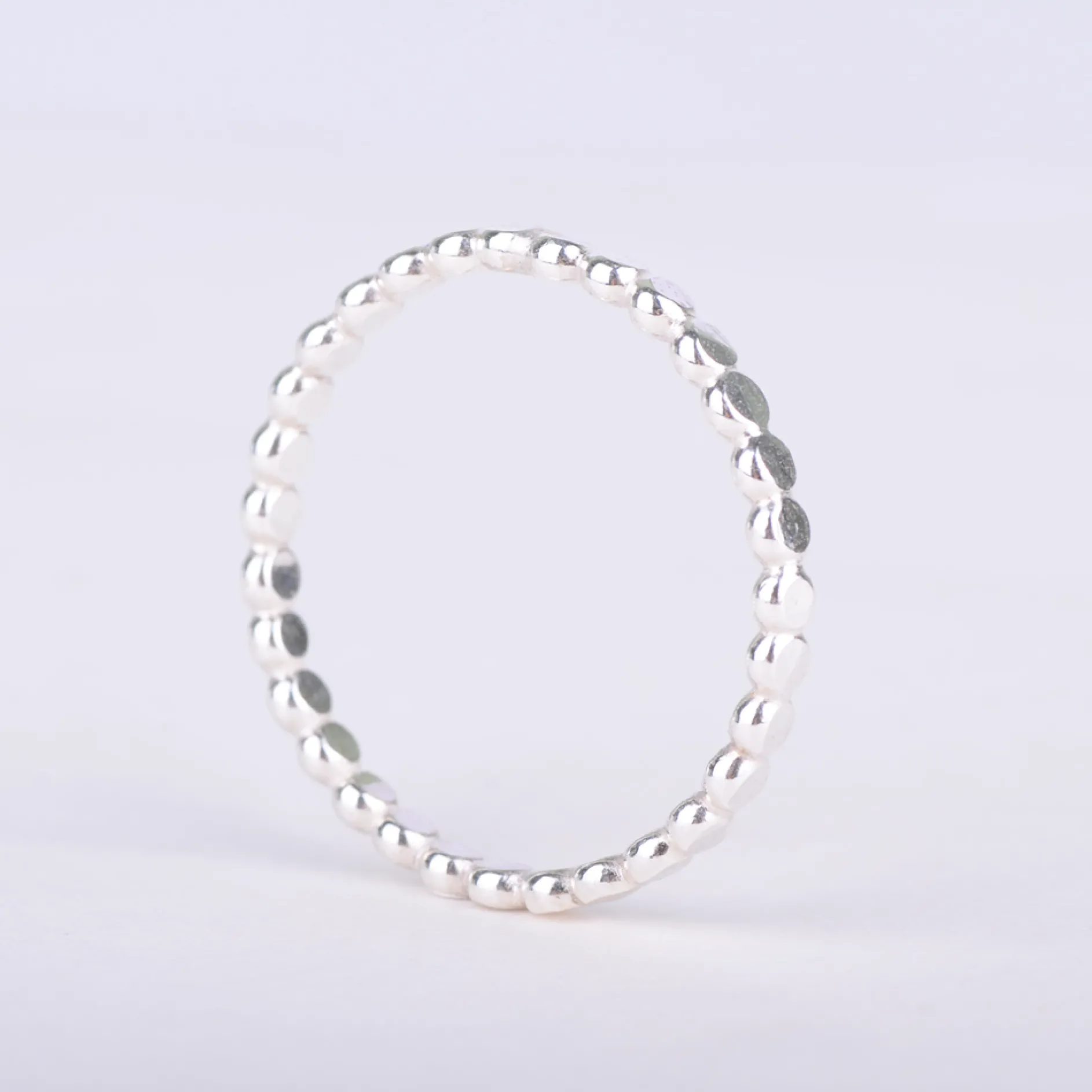 Ring flat pearl