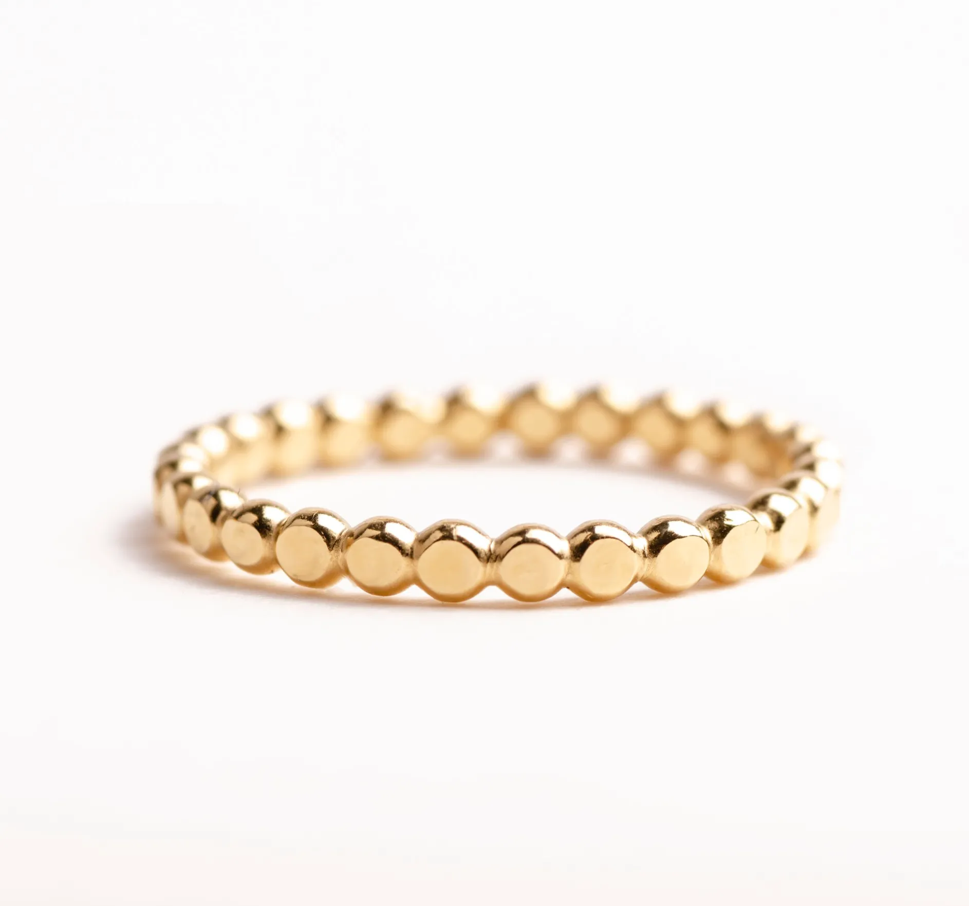 Ring flat pearl