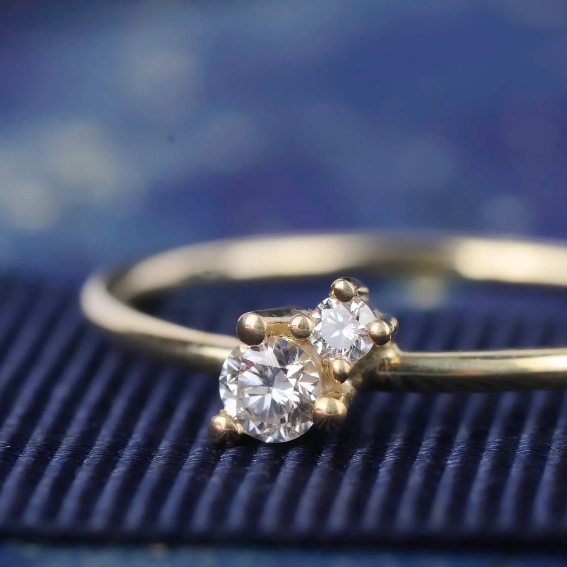 Ring 14k diamond duo
