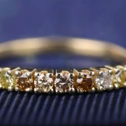 Ring 14k fall diamonds