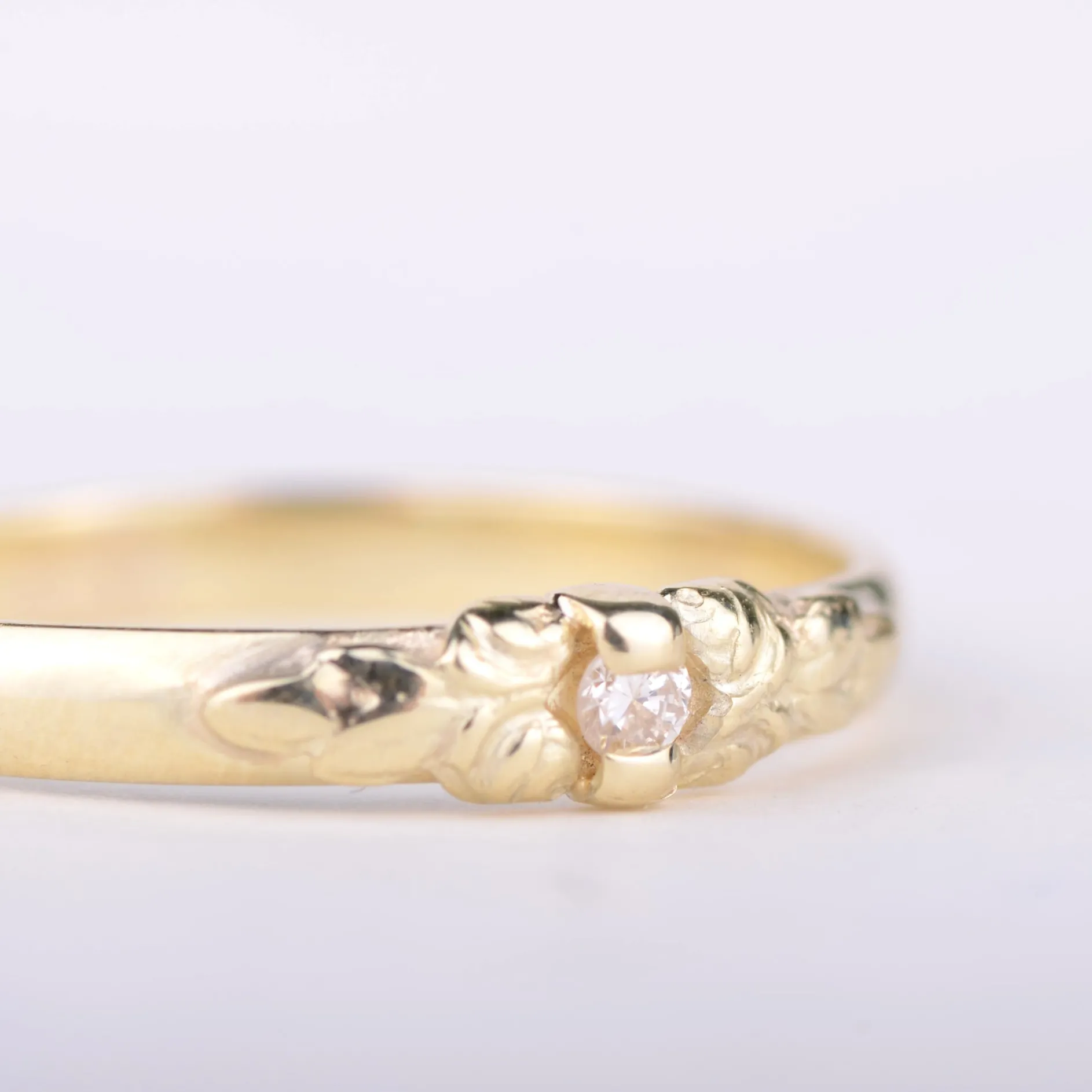 Ring 14k flower diamond