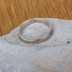 Ring mister hammered