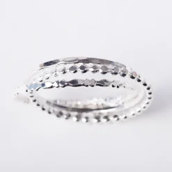 Ring thick three